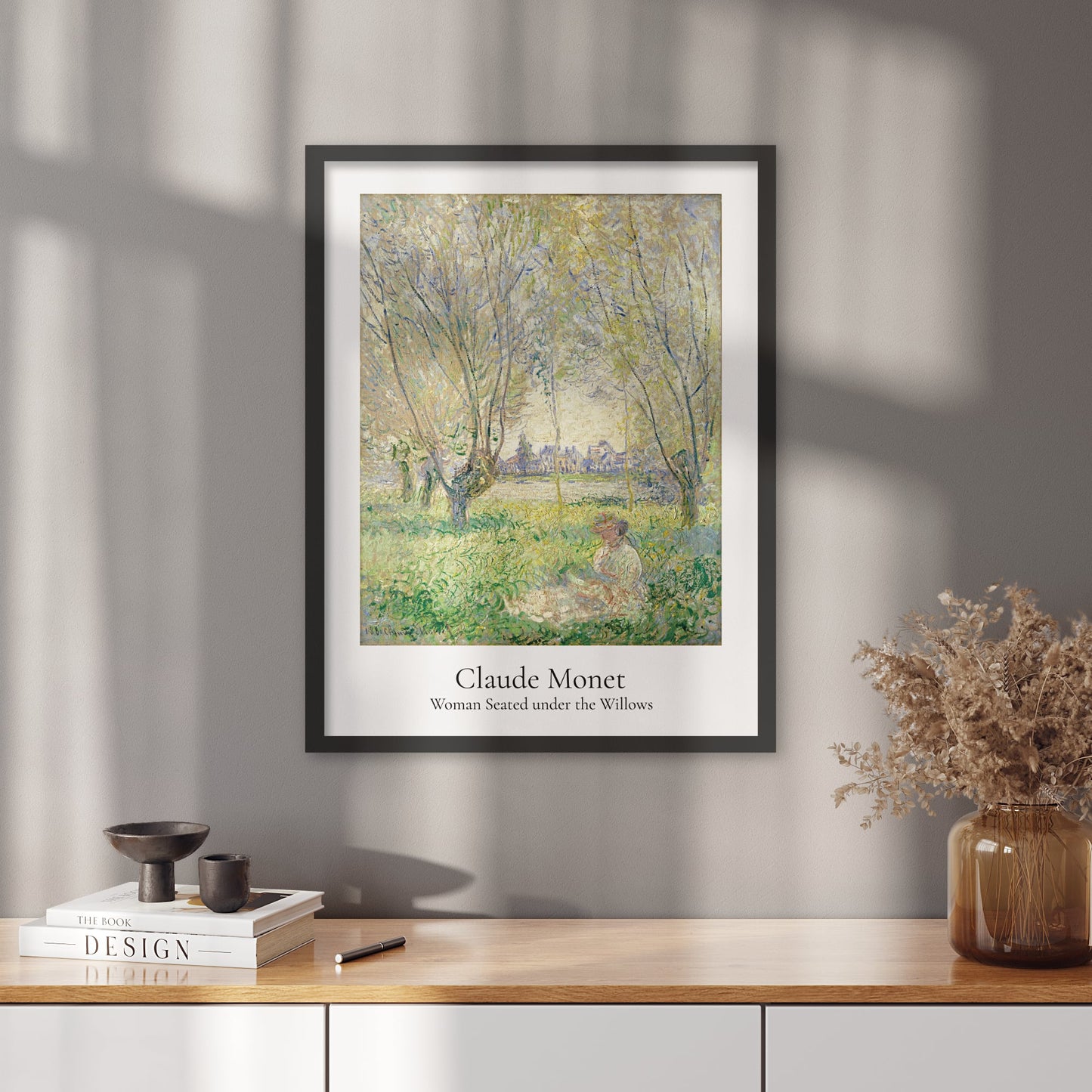 Plakát Žena sedící pod vrbou | Claude Monet